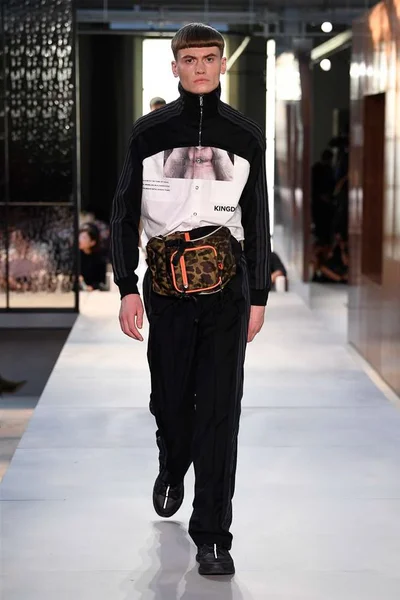 Look 119